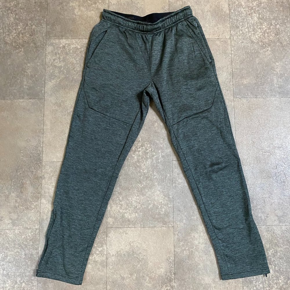 Men's Tech Fleece Pants, Size Small. Nephrite Heather.